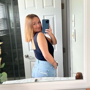 Meet your Posher, Gillian